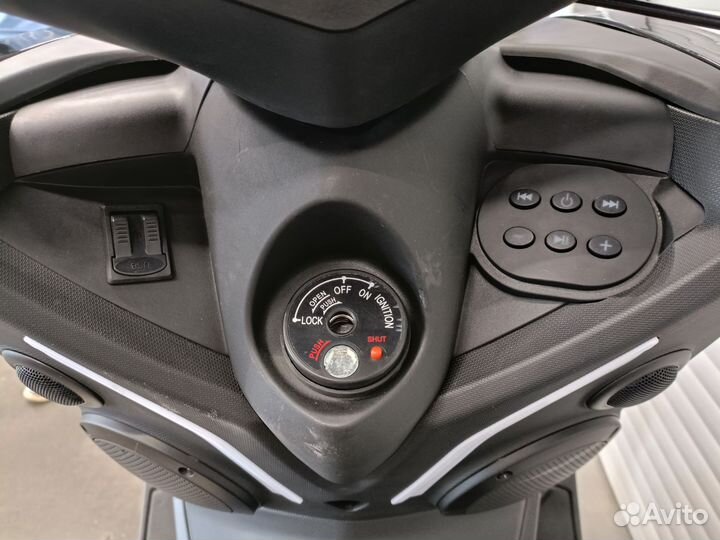 Скутер Jilang Max про 175