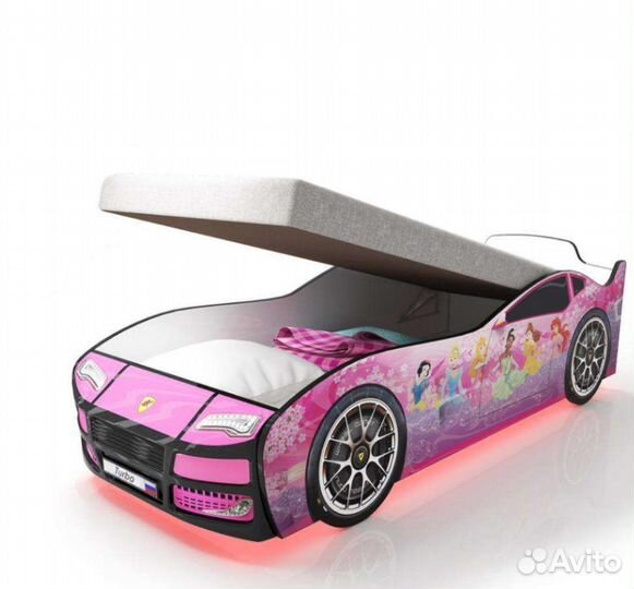 Детская кровать с подъемным механизмом