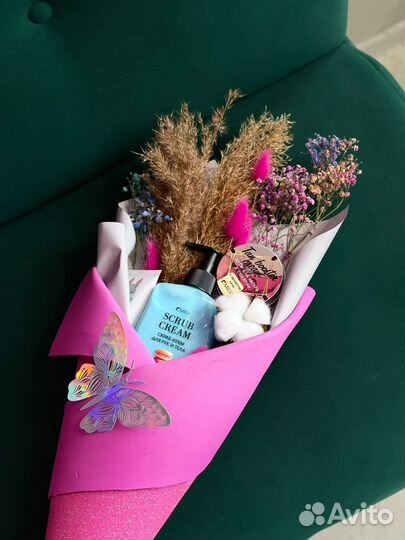 Букеты из косметики