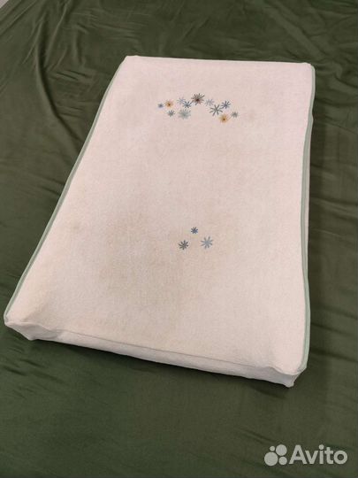 Столик пеленальный/подстилка вэдра Икеа