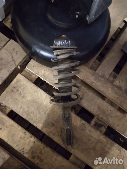 Стойка в сборе передняя правая chery amulet