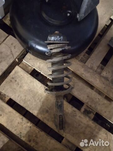 Стойка в сборе передняя правая chery amulet