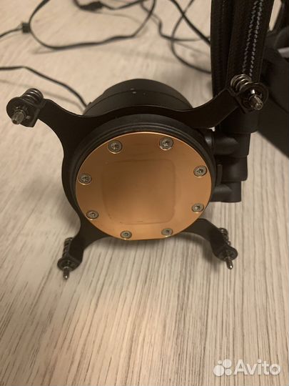 Водяное охлаждение для процессора MSI