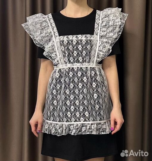 Белый школьный фартук