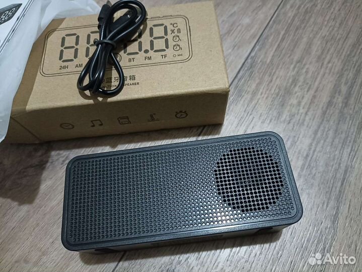 Блютуз колонка