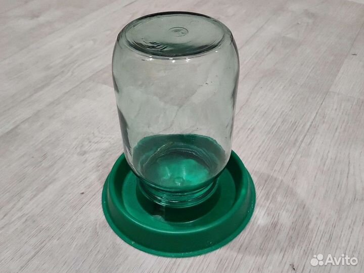 Кормушка для кур, перепелов и т.д