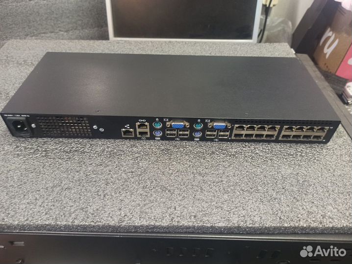 IBM 16-Port KVM Console Manager Switch