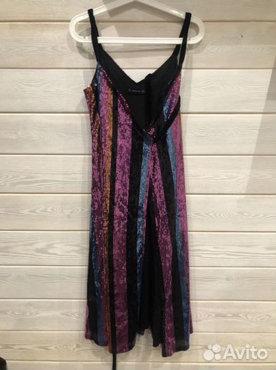 Платье Zara S
