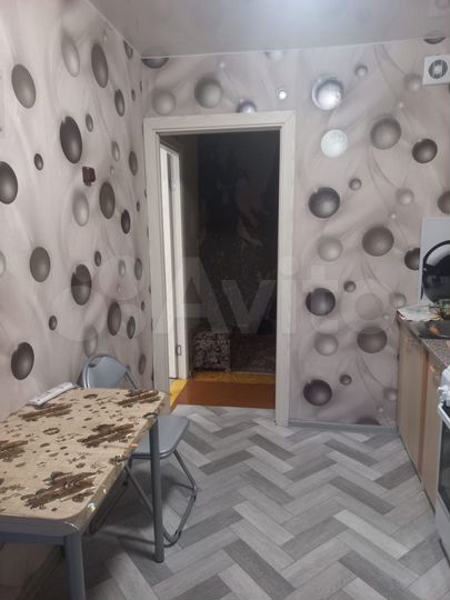 2-к. квартира, 49 м², 2/5 эт.