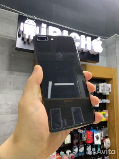 iPhone 8 Plus, 64 ГБ