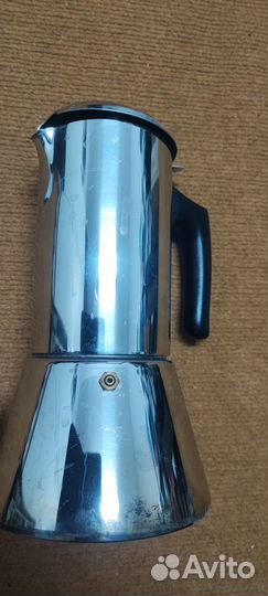 Гейзерная кофеварка Bialetti Venus 500