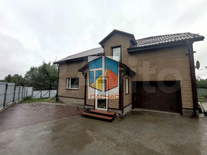 Коттедж 174 м² на участке 19 сот.