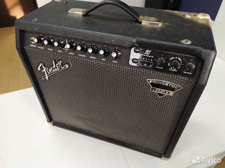 Комбоусилитель Fender Princeton 650 (продано)
