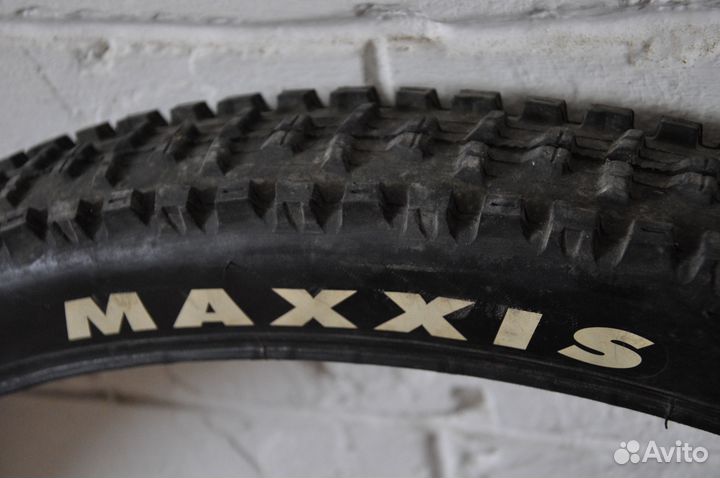 Велосипедная покрышка maxxis 27.5