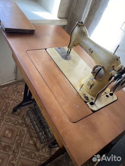 Швейная машинка tikkakoski