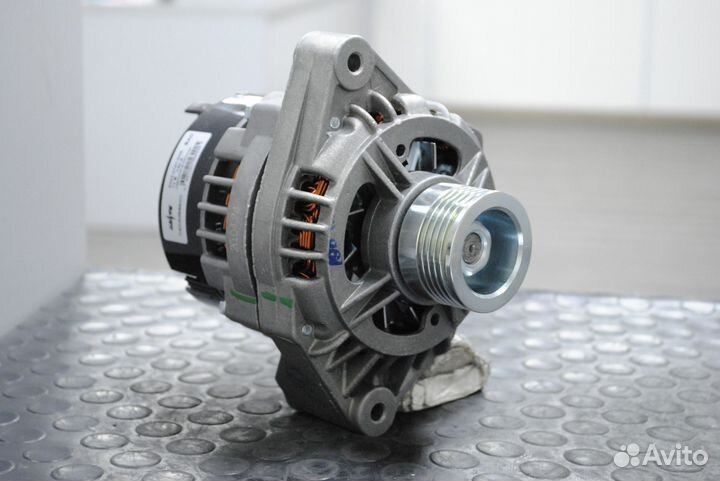 Генератор Шевроле Нива новый кзатэ 140А