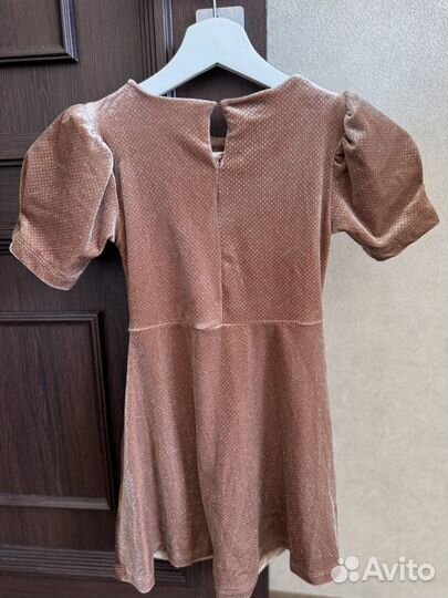 Платье для девочки zara 122