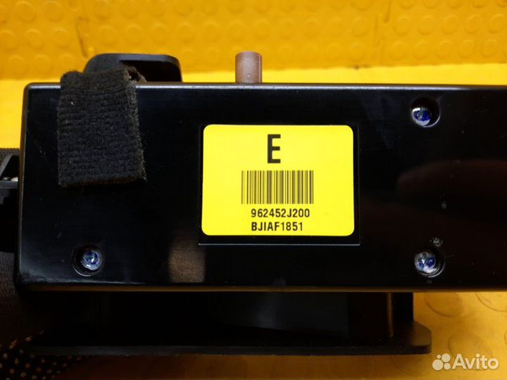 Б/У Усилитель антенны В хорошем состоянии