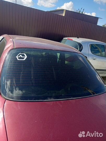 Стекло заднее Kia Spectra SD S6D 2006