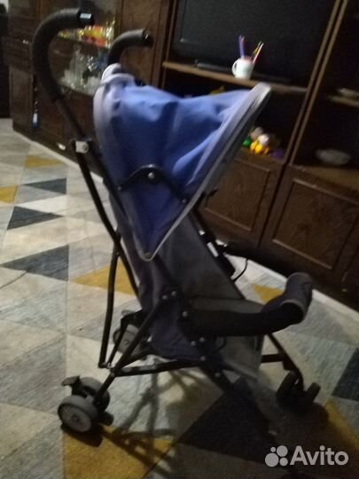 Продам коляску трость