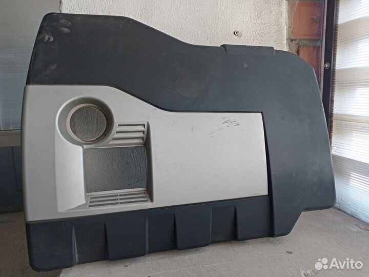 Крышка двигателя Z22SE на Opel Astra-G/Zafira-A