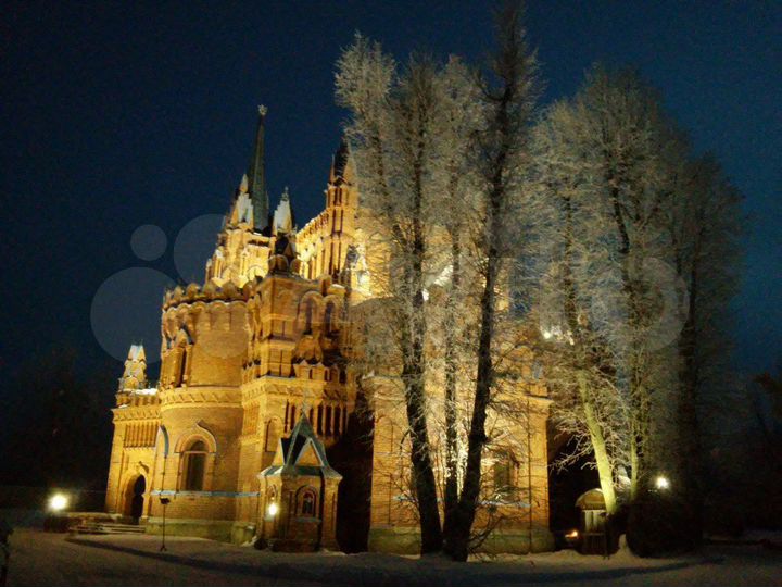 Дом 245 м² на участке 50 сот.