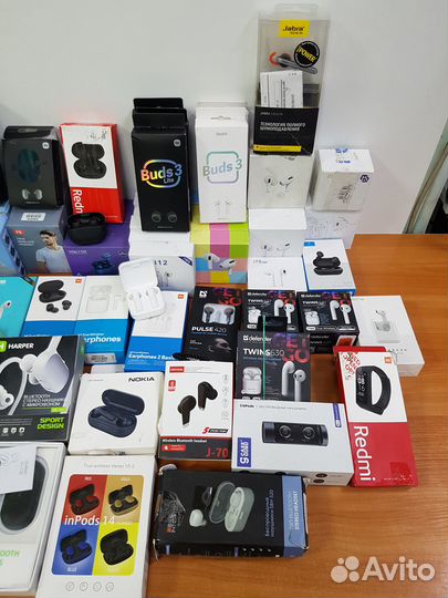 Беспроводные наушники / лот