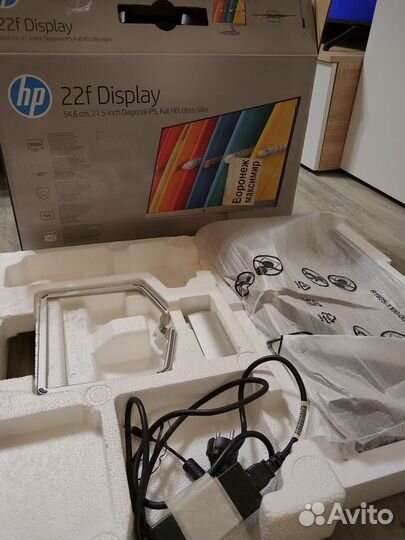 Монитор HP22f