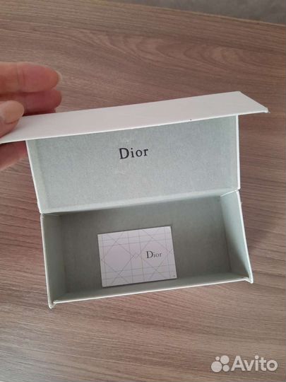 Солнцезащитные очки Christian Dior
