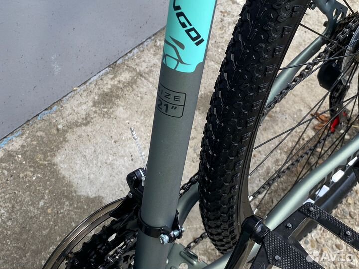 Велосипед новый 29”