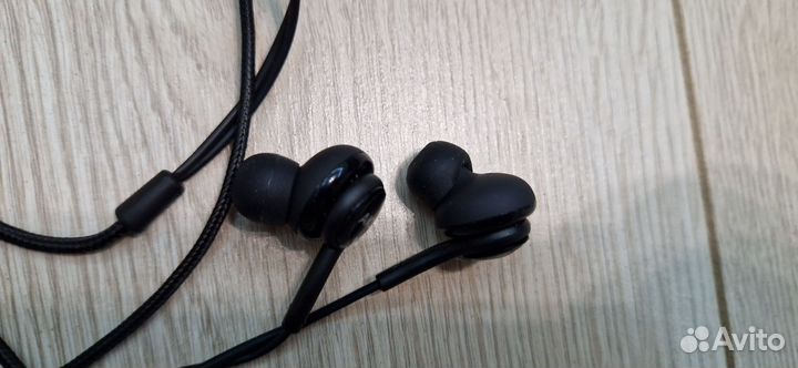 Наушники Samsung от AKG