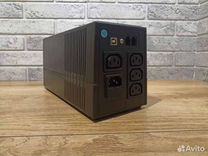 Источник бесперебойного питания FSP Group EP 650