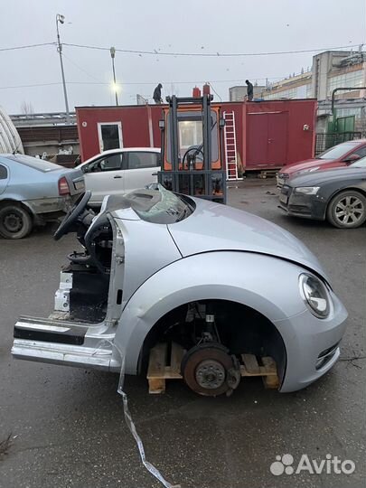 Volkswagen Beetle 1.2 AMT, 2015, битый, 50000км