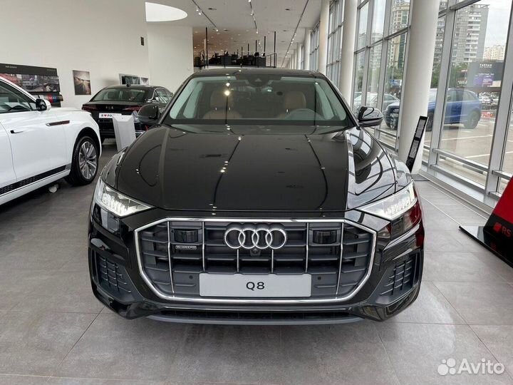 Audi Q8 3.0 AT, 2022