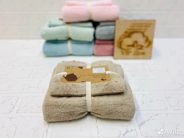 Новый комплект полотенец в подарочной упаковке