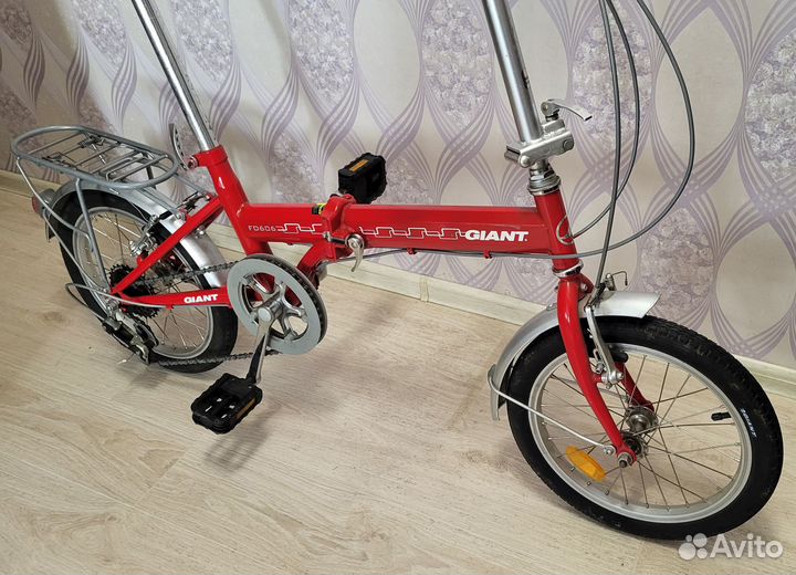 Складной велосипед Giant FD606 красный