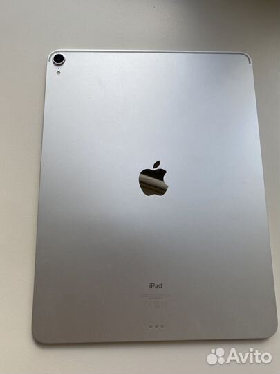 Apple iPad Pro 12.9 (3 gen.) Wi-Fi 64GB mtem2RU/A