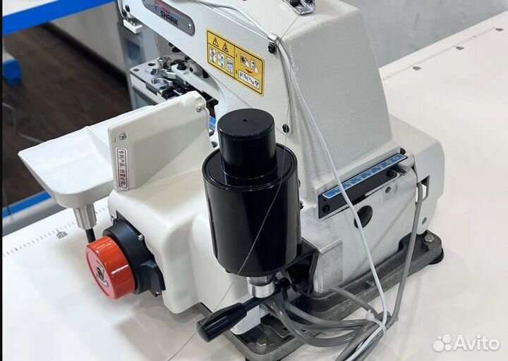 Пуговичная машина Red Shark RS-373D