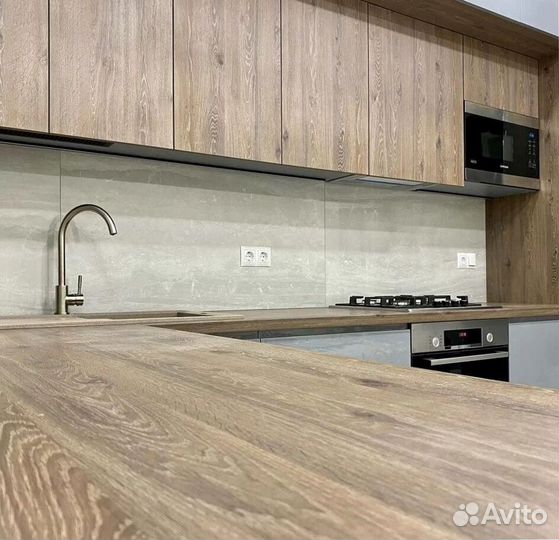 Кухонный гарнитур на заказ от фабрики