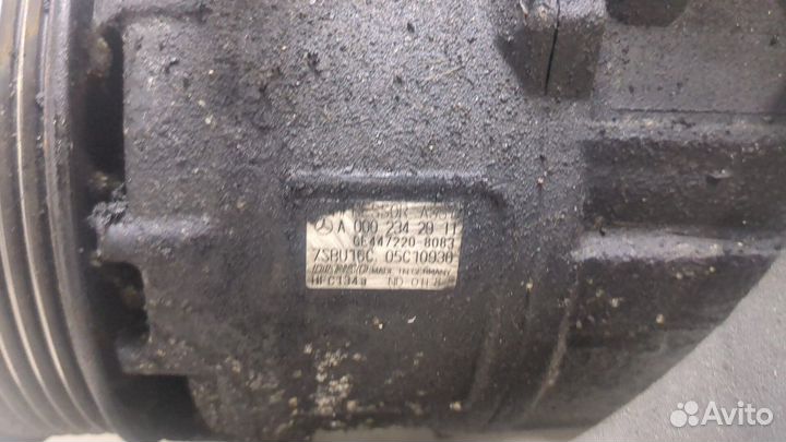 Компрессор кондиционера Mercedes E W210, 2001