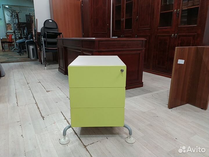 Тумба приставная, 3 ящика б/у LAS 10175