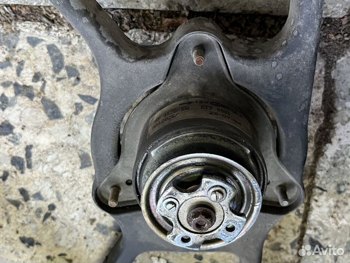 Вентилятор охлаждения Nissan primers p12