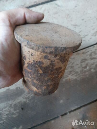 Наковальня старинная