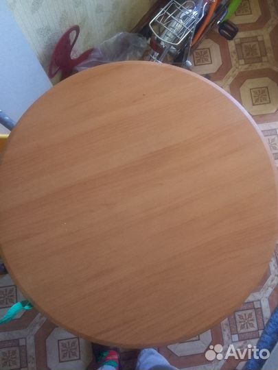 Журнальный столик