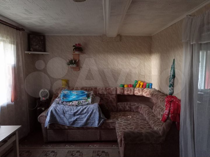 Дом 33 м² на участке 17 сот.