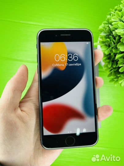 iPhone 8 64gb space gray(новое состояние)