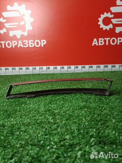 Рамка указателя поворота Volkswagen Passat B6