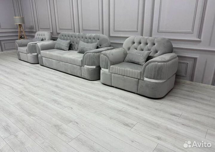 Диван мягкий