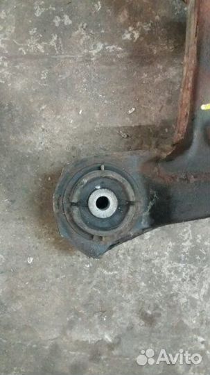 Балка передняя передняя Lexus Rx300 I 1mzfe 1999