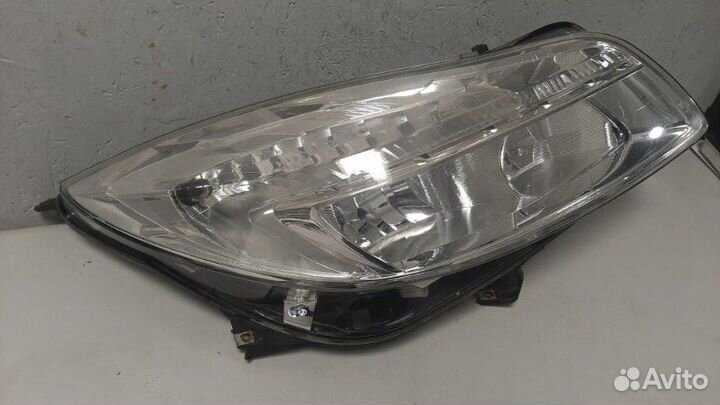 Фара передняя правая Opel Insignia 2008-2017